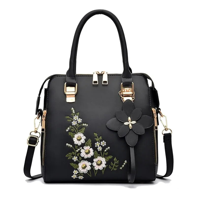 Maré Cacau™ Valentina Plus Handbag