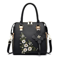 Thumbnail for Maré Cacau™ Valentina Plus Handbag