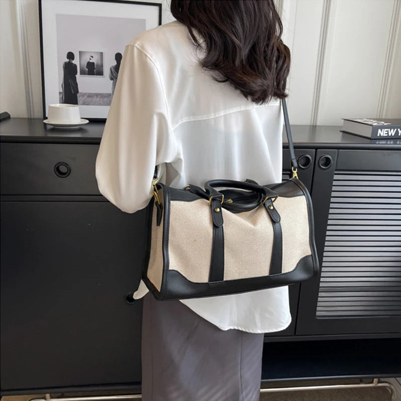 Maré Cacau™ Indiana Crossbody Bag